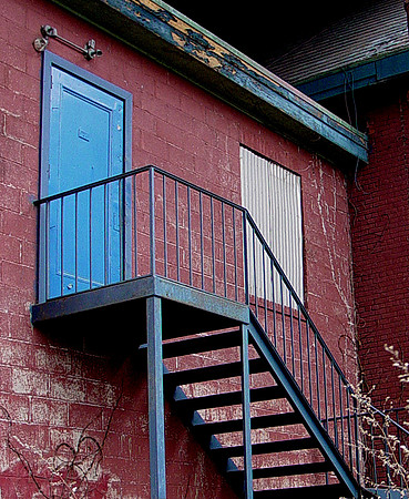 the blue door ny